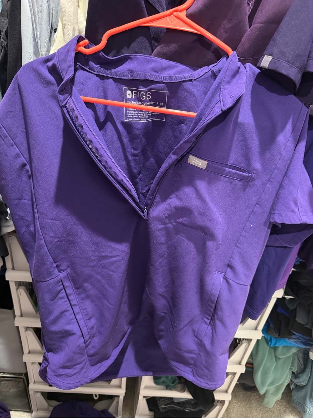 Digital grape Montex top size medium